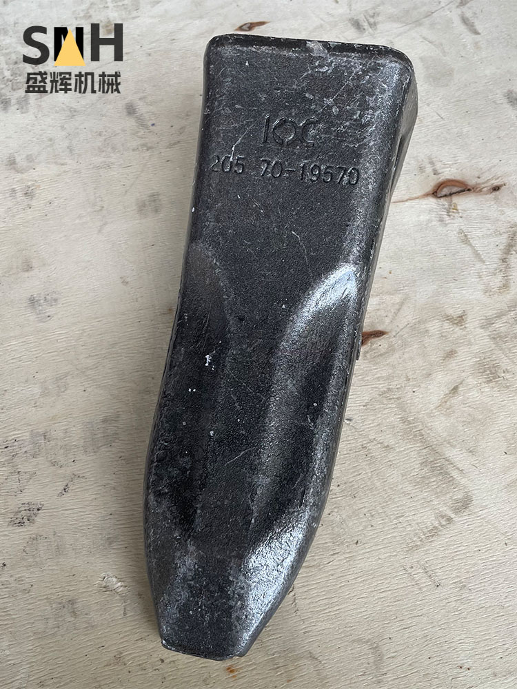 小松挖掘机锻造斗齿耐磨耐用