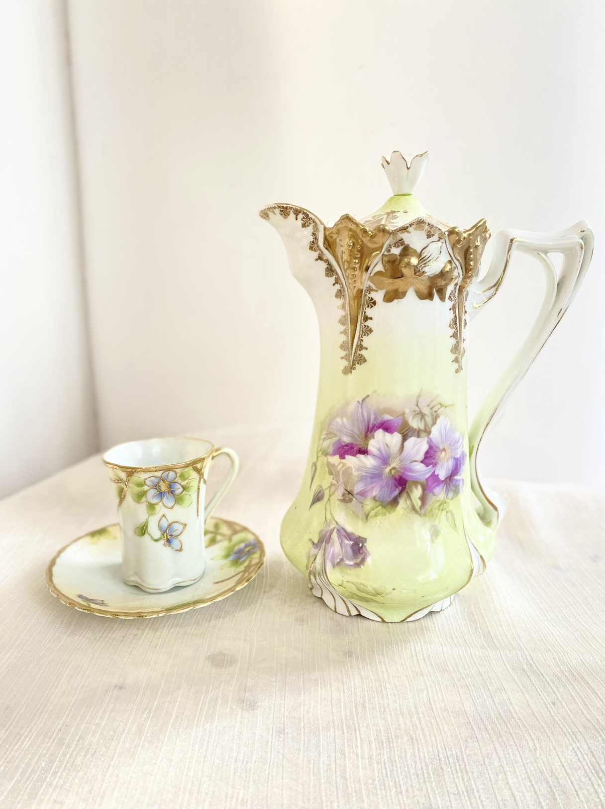 中古家居日用紫色花卉鎏金茶壶