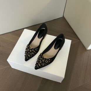 小尖头小个子隐形内增高单鞋女新款手工串珠软底气质鞋夏冬天通用