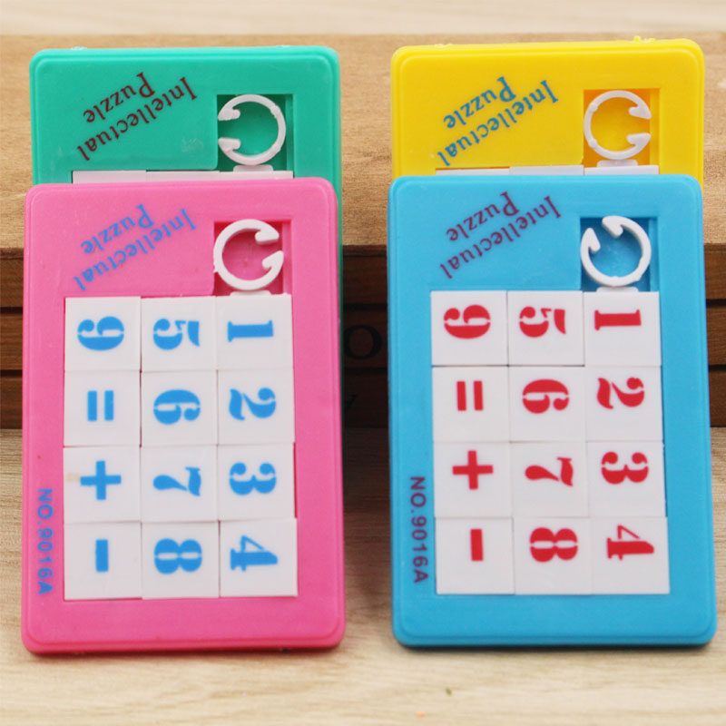 80 AFTER NOSTALGIC CLASSIC CHILDRENS CHILDHOOD CHILDHOOD PLASTIC SLIDING 9 GRID THREE-DIMENSIONAL MOVING JIGSAW PUZZLE EDUCATIONAL TOYS
