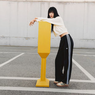Adidas阿迪达斯三叶草休闲裤女款2026爆款洋气百搭运动三条杠裤子