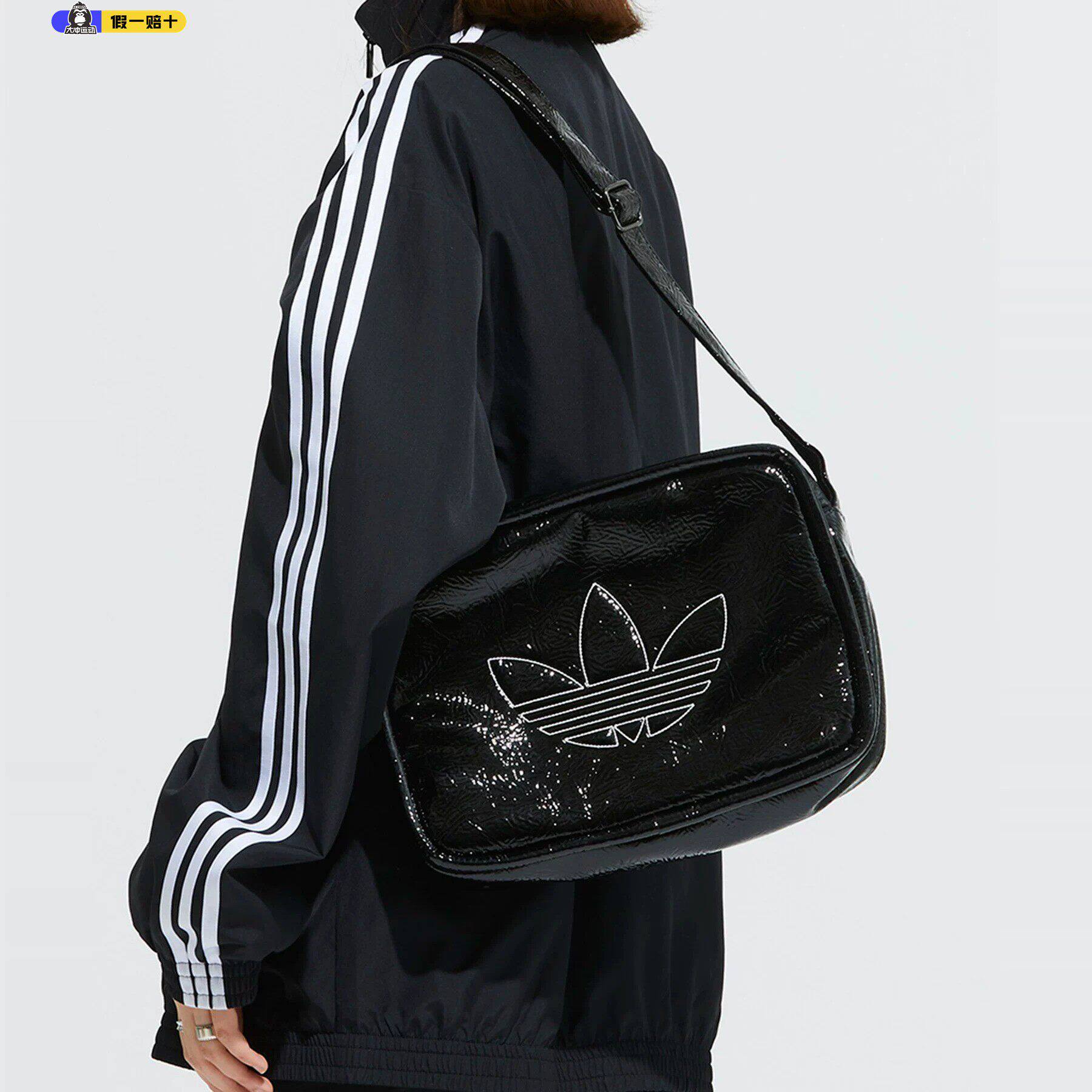 Adidas阿迪达斯三叶草单肩斜跨包