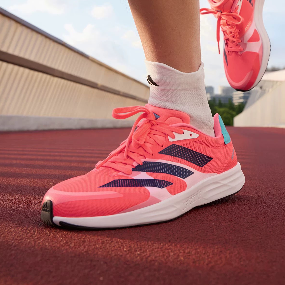【专业级】Adidas阿迪达斯跑步鞋
