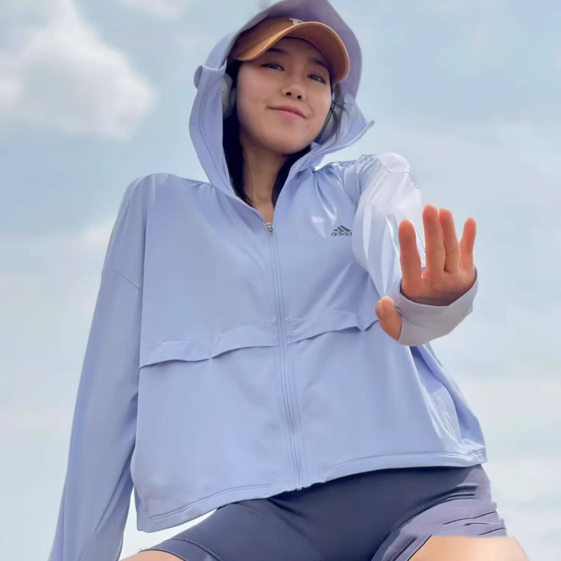 Adidas阿迪达斯防晒衣女凉感轻薄防晒帽帽檐面罩休闲外套IT2488