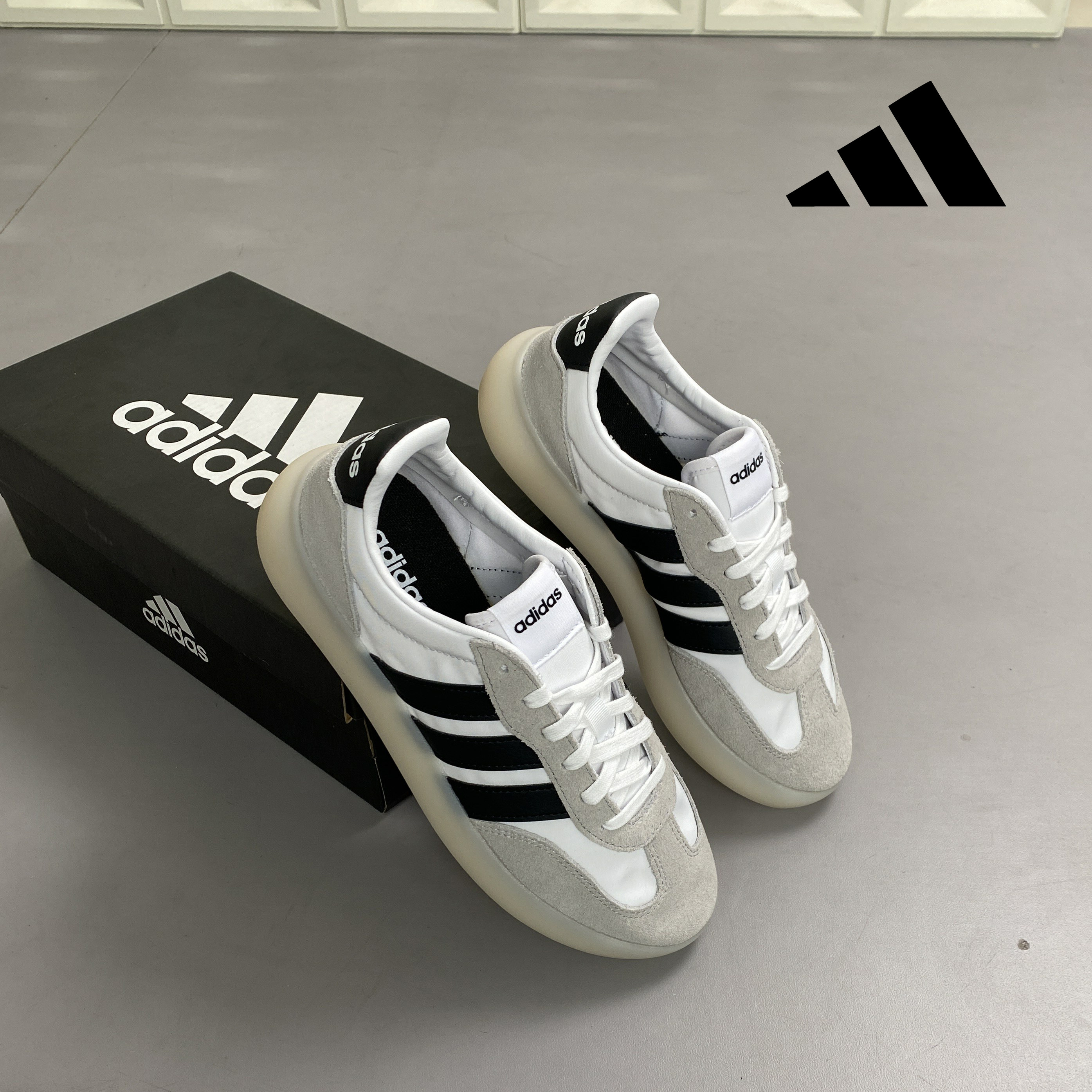 adidas/阿迪达斯 BARREDA DECODE 经典厚底透气T头鞋德训鞋JI2315