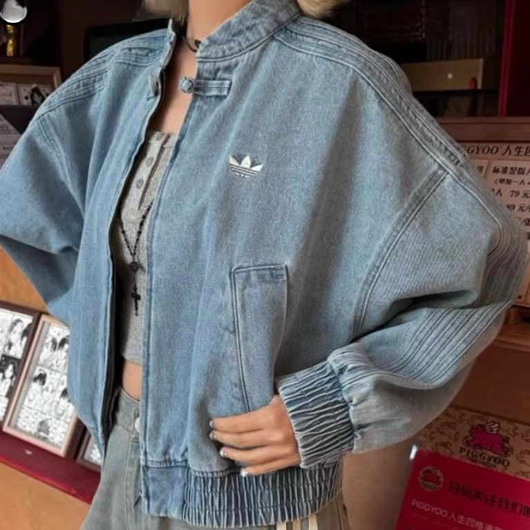 阿迪达斯女士复古新中式夹克外套