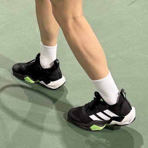 阿迪达斯2026男款网面运动训练鞋