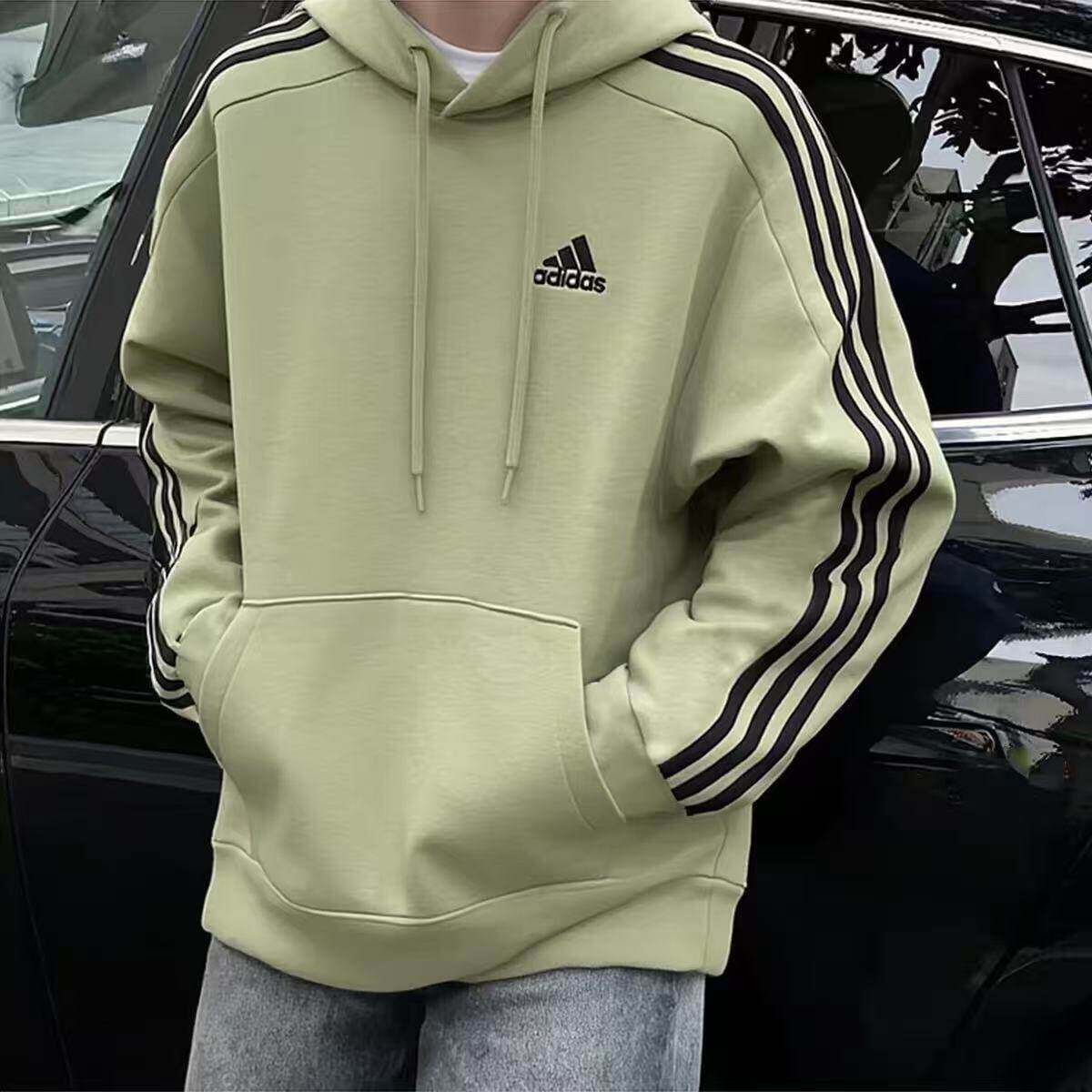 阿迪达斯男加绒保暖连帽卫衣