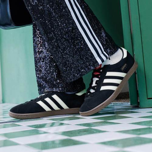 Adidas/阿迪达斯正品板鞋