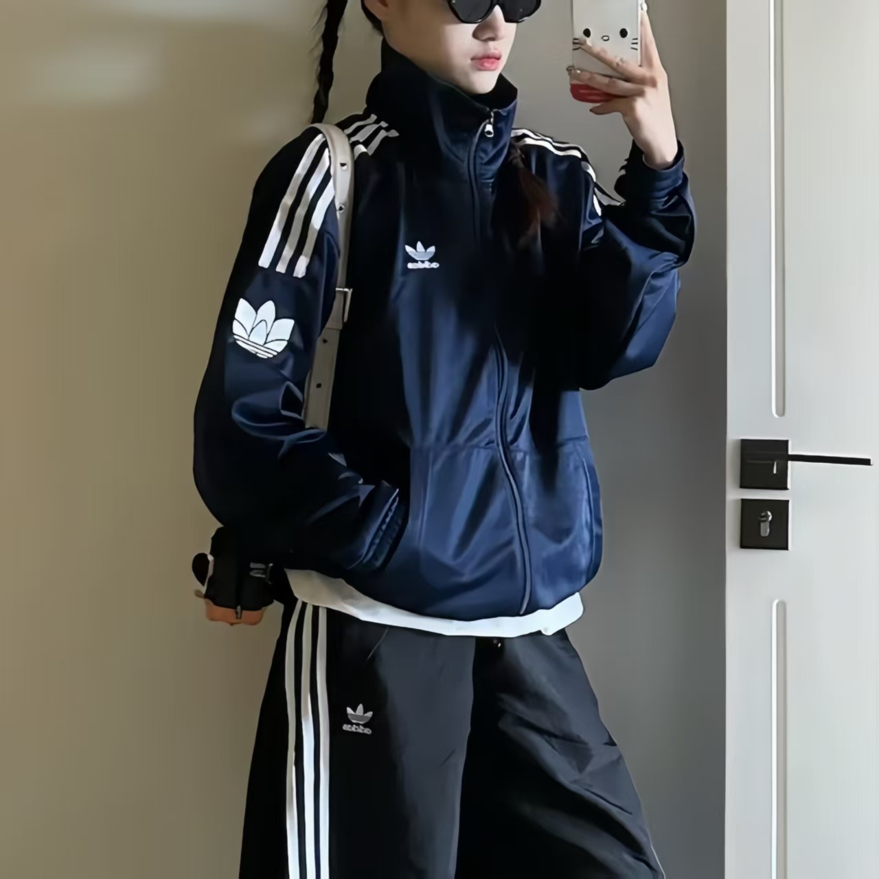 阿迪达斯秋季三叶草男女美式复古街头潮流立领透气运动外套JL8398