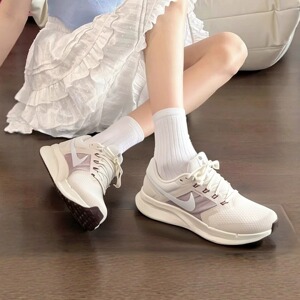 正品Nike耐克跑步鞋女2026夏季新款轻便透气网面运动鞋DR2698-020