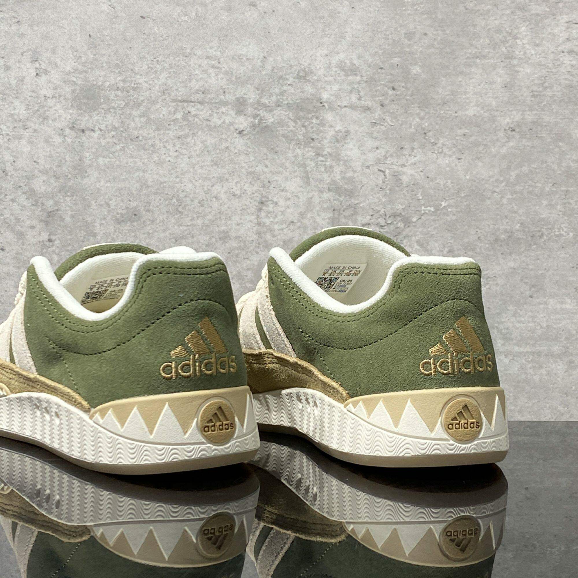 Adidas阿迪达斯正品秋冬季男鞋女鞋时尚百搭休闲运动板鞋KI8886