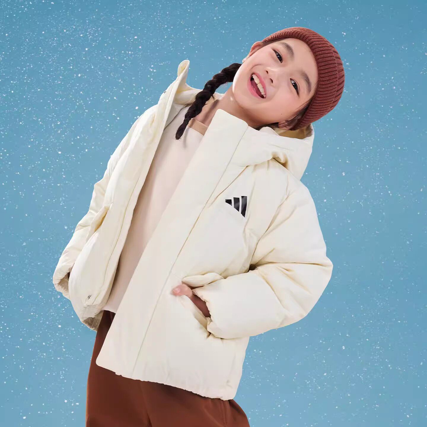 adidas百搭保暖蓬连帽保暖羽绒服