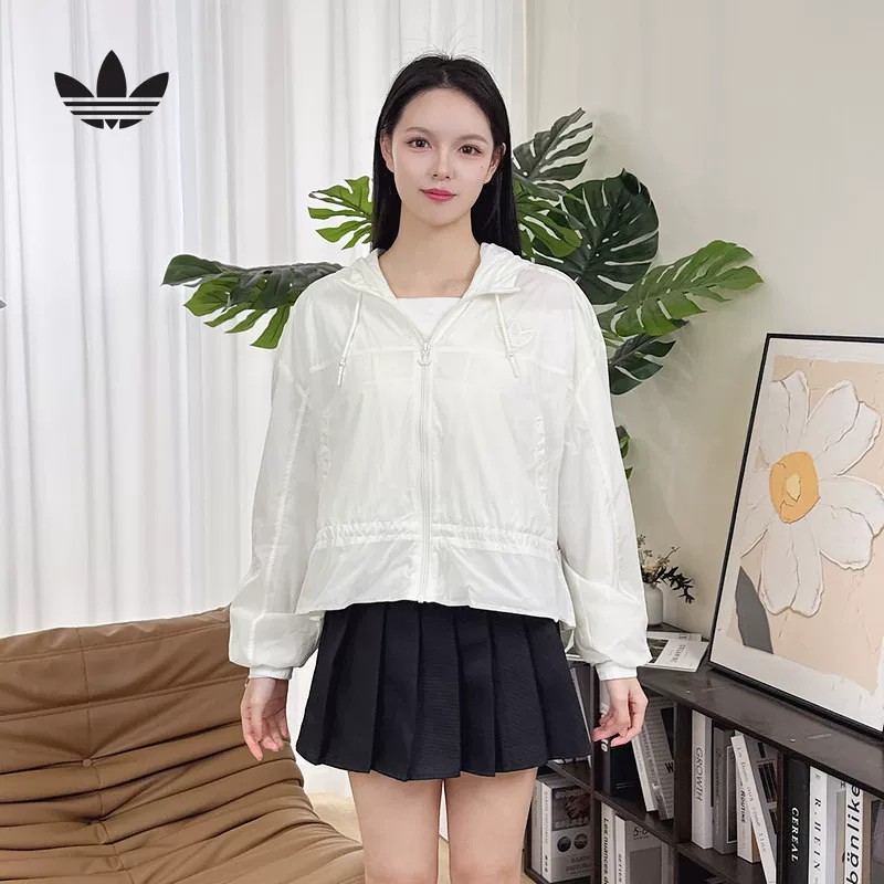 三叶草运动宽松连帽夹克女薄外套