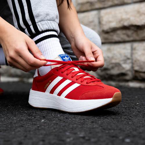 正品adidas阿迪达斯运动鞋增高鞋
