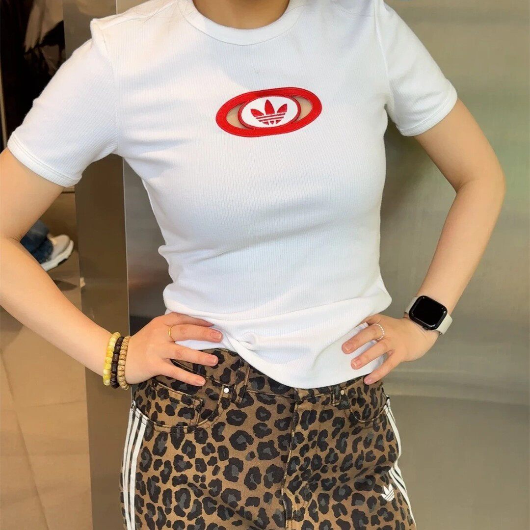 Adidas修身百搭显瘦休闲短袖T恤