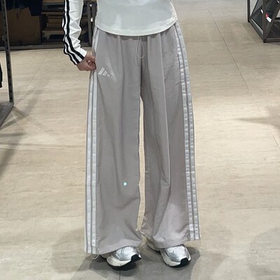 阿迪达斯三条纹女直筒运动裤