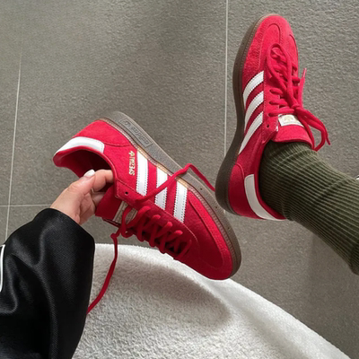 Adidas/阿迪达斯正品三叶草男女红色休闲鞋新款德训鞋板鞋 FV1227