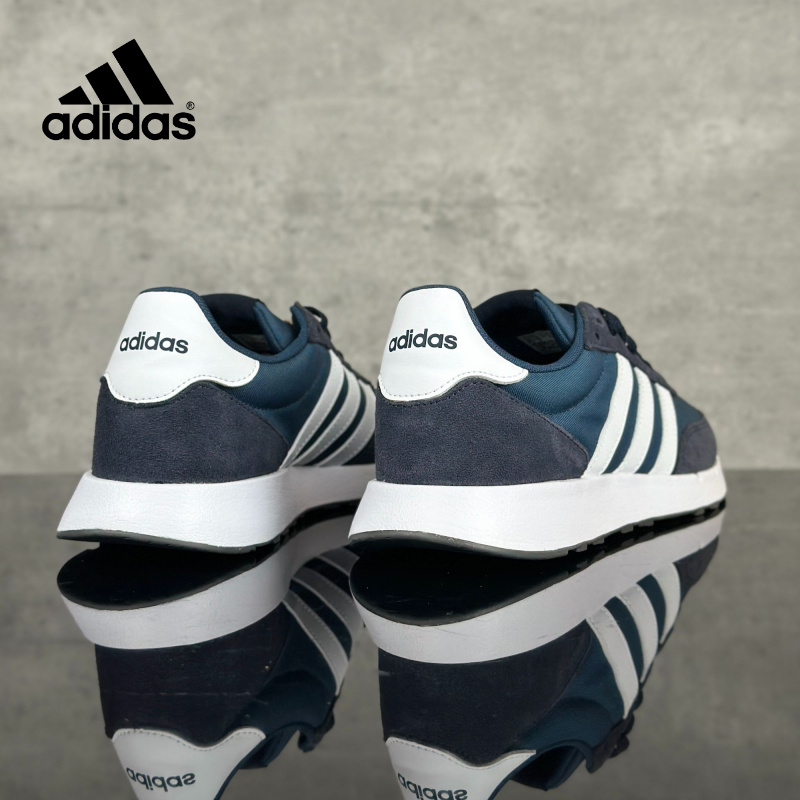 阿迪达斯男鞋缓震耐磨运动板鞋