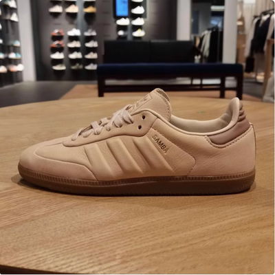 Adidas/阿迪达斯男女运动鞋