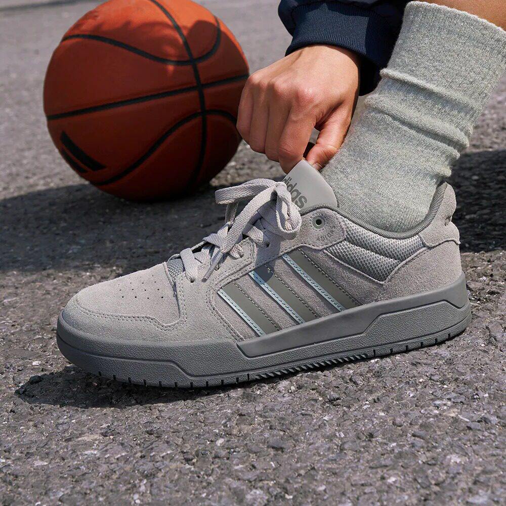 秋季穿搭Adidas阿迪达斯正品校园潮流篮球跑步运动透气板鞋KI8456