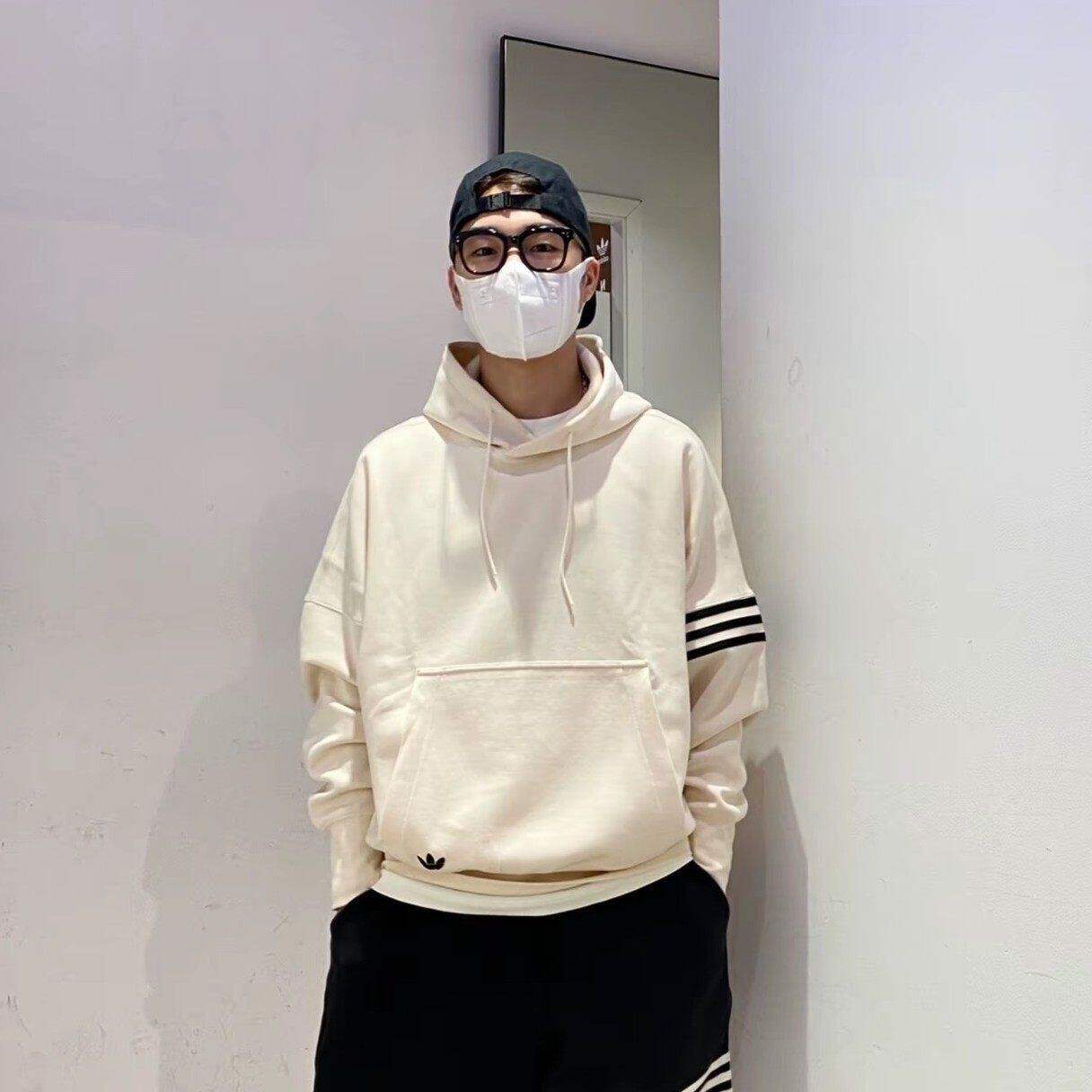 Adidas阿迪达斯卫衣男士新款三叶草连帽运动休闲针织套头衫JF9141