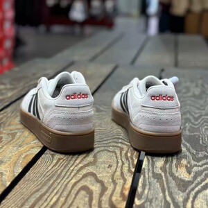 Adidas阿迪达斯休闲板鞋2026爆款板鞋耐磨复古男运动鞋夏季休闲鞋