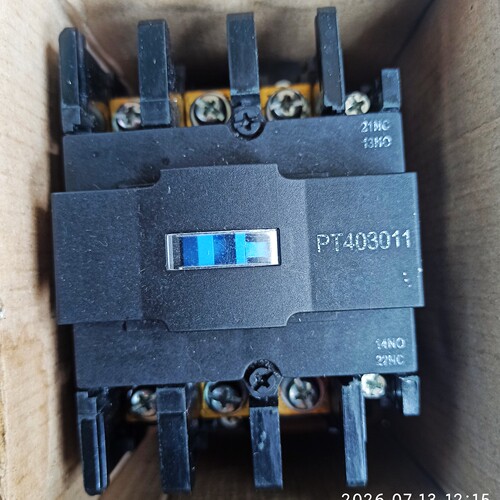 松下500KR焊机200V交流接触器PTG403011交流接触器GSCI-4011 FC