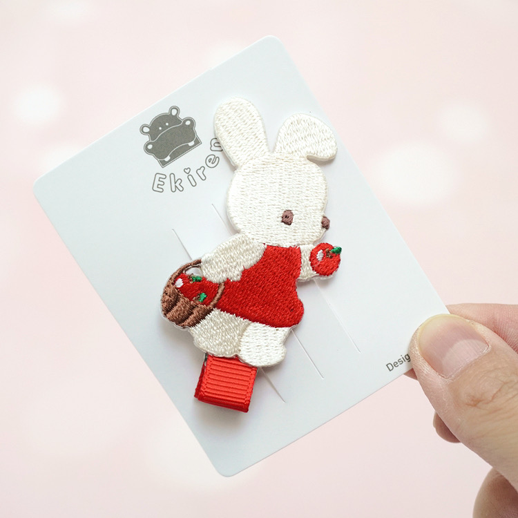 小红书日本Familiar家刺绣卡通形象可爱小兔子发夹鸭嘴夹