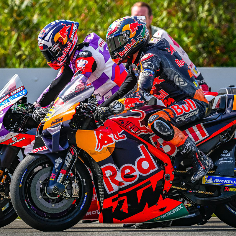 摩托车连体皮衣非丹尼斯a星赛道motogp订制赛车服量身定制气囊服