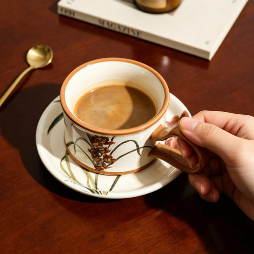 法式花卉陶瓷马克杯带勺礼盒装