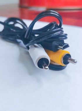 适用佳能单反相机摄像机视频线 佳能AVC-DC400影音视频AV线一拖二