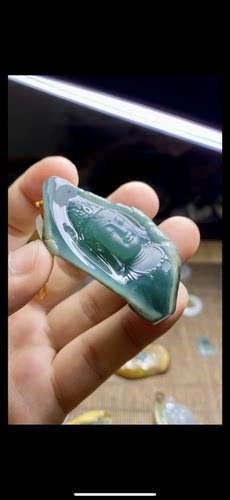 天然缅甸翡翠A货观音