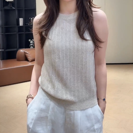 韩系温柔风米杏色挂脖针织吊带女夏肌理感坑条显瘦露肩无袖上衣