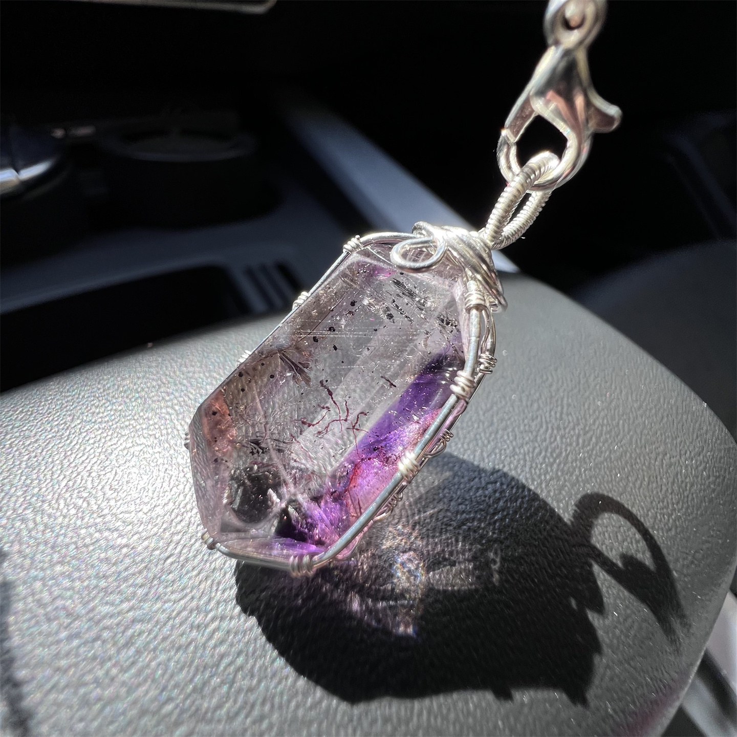 天然闪灵钻双尖水晶挂坠