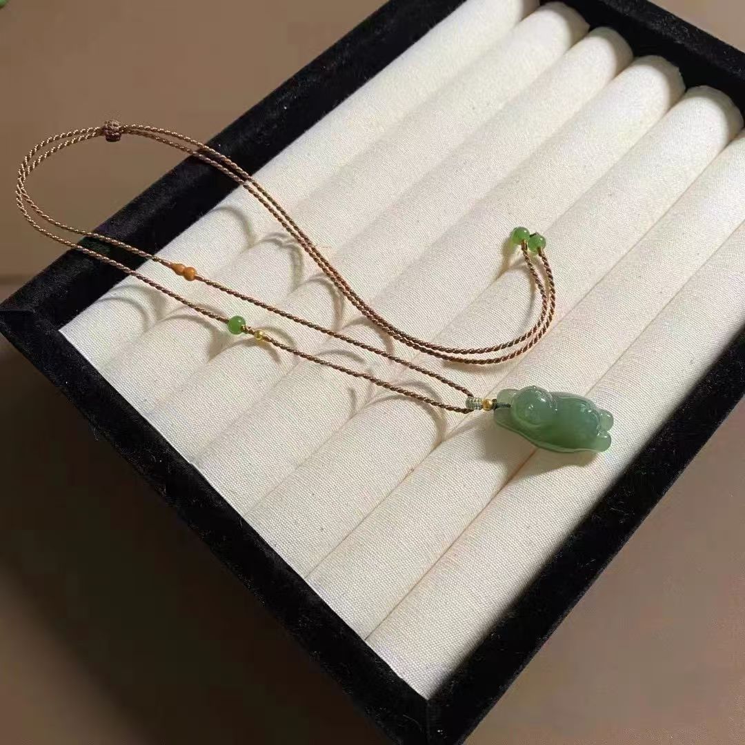 高档挂绳细项链和田玉碧玉佛公福包吊坠绳子女可调节细玉佩白玉
