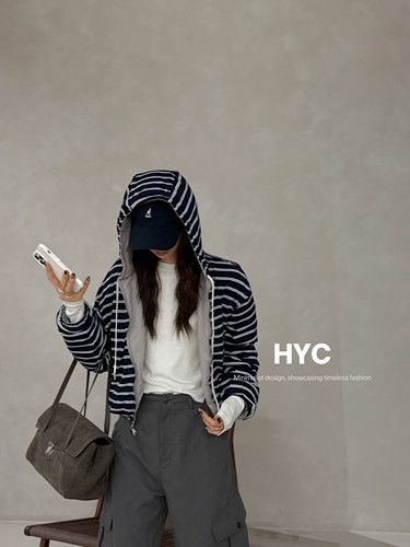 HYC百搭宽松休闲连帽条纹卫衣两面穿羽绒服外套女秋冬新款21011
