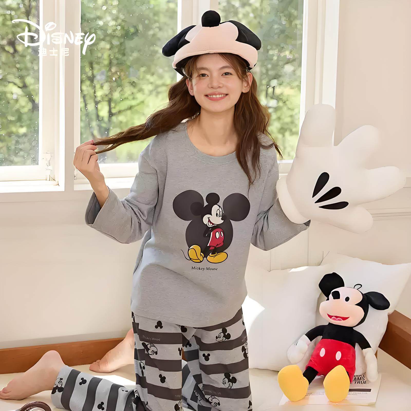 Disney/迪士尼秋冬季学生长袖长裤带胸垫卡通大码休闲家居服0188