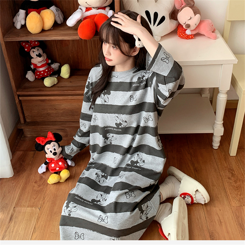 Disney/迪士尼春秋新款套头长袖带胸垫睡衣女简约休闲家居服0154