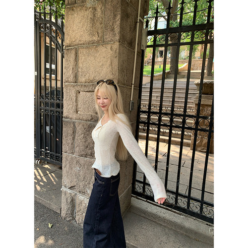 skibyTannin纽扣门襟打底衫