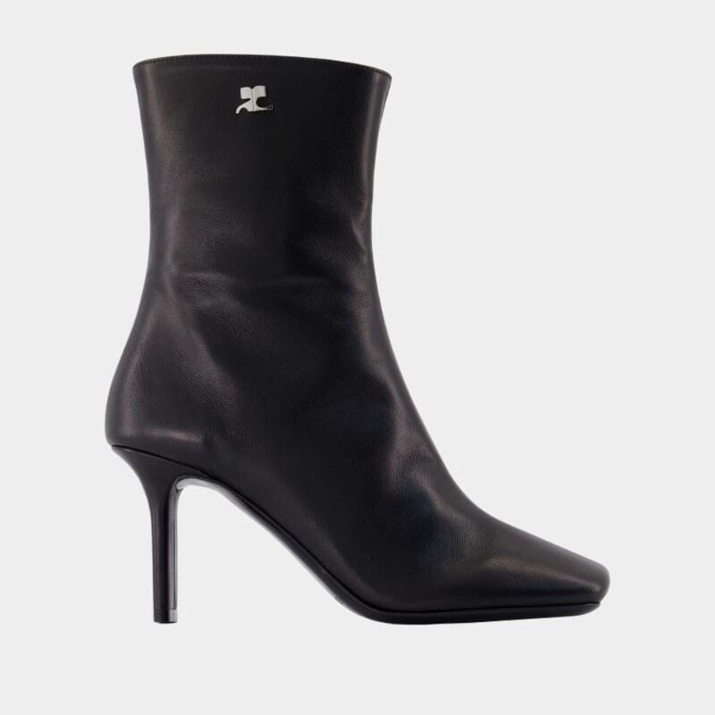 活希源 Courreges 方头 80 踝靴 -皮质-黑色