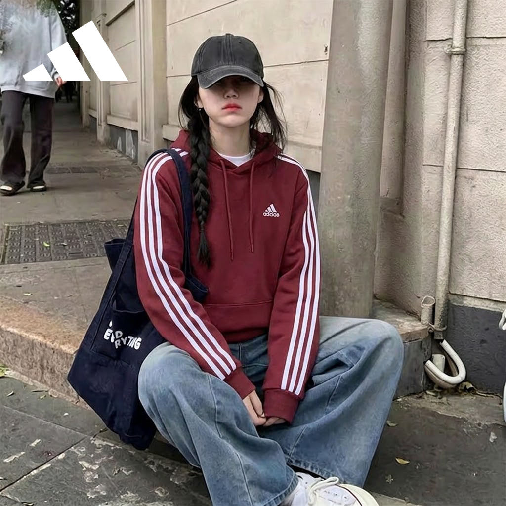 阿迪达斯三条杠红色舒适卫衣