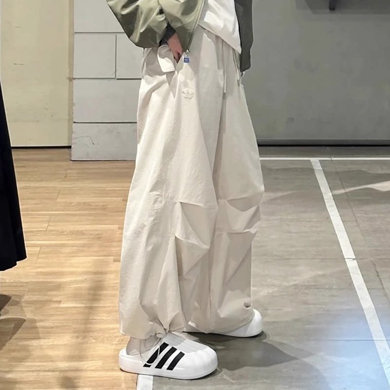 阿迪达斯三叶草男工装裤透气