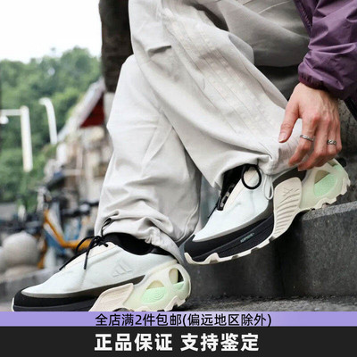 阿迪达斯复古厚底低帮减震跑步鞋