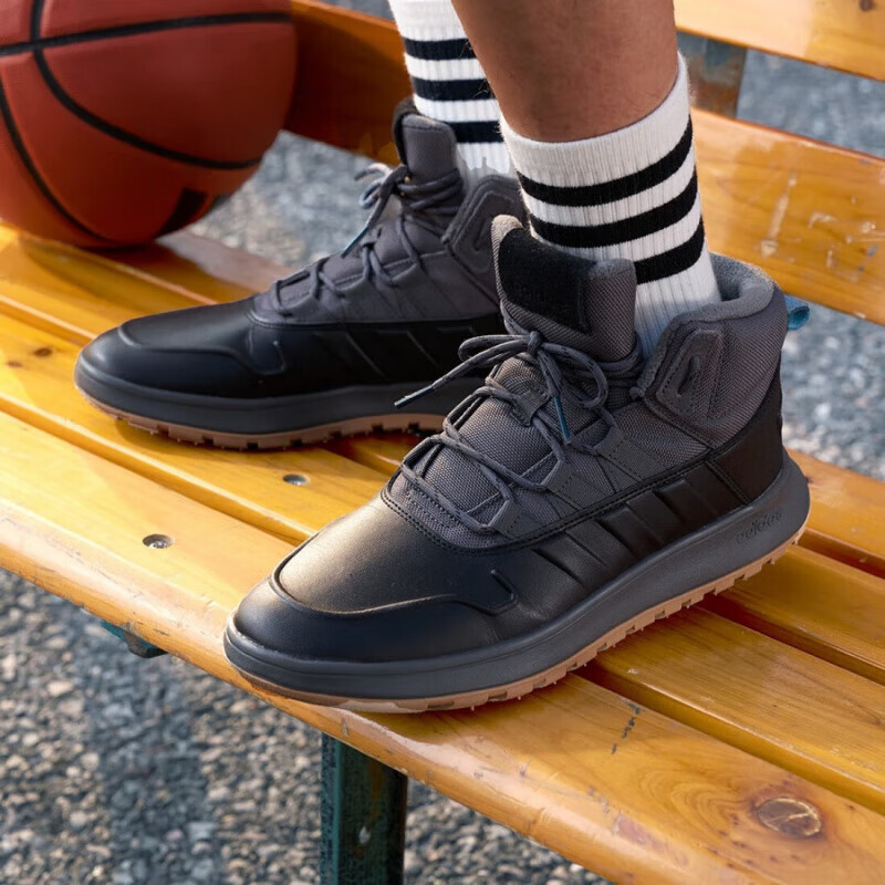 Adidas阿迪达斯男鞋Fusion Boosts加绒保暖中帮运动休闲鞋 EE9706