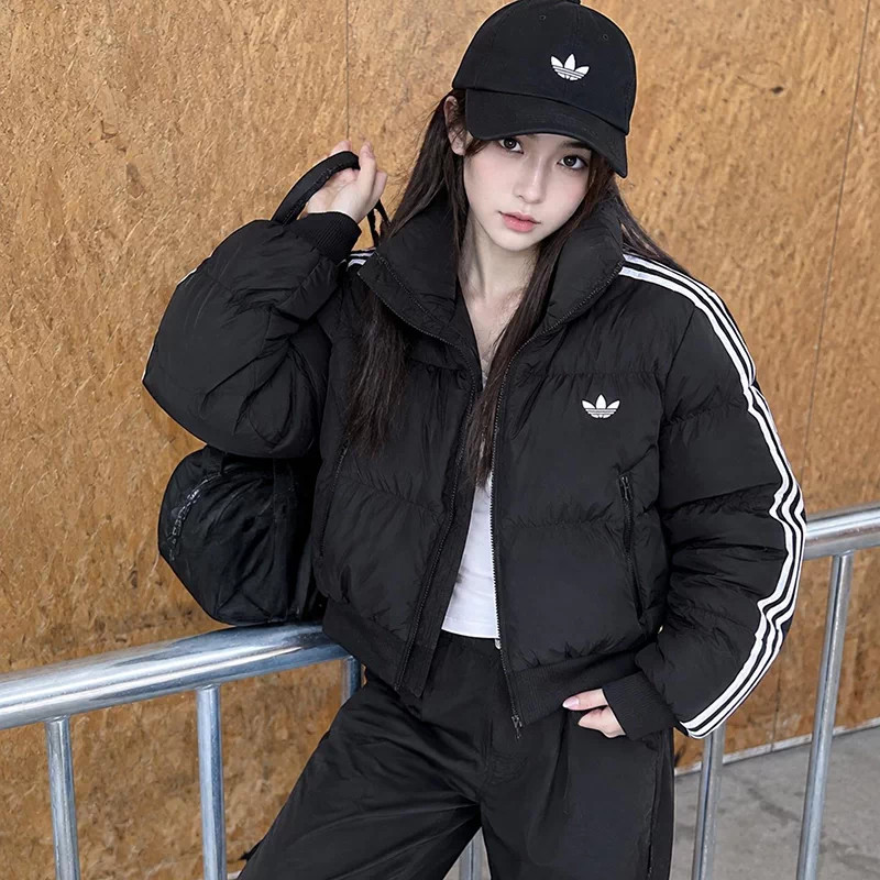阿迪达斯加绒保暖立领面包服女