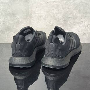 Adidas阿迪达斯男款运动鞋春季新款休闲潮鞋轻便透气跑步鞋JP6341