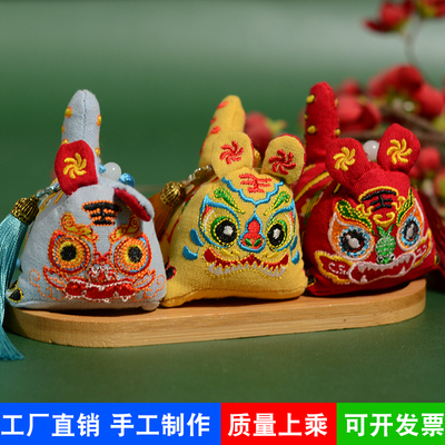 小老虎平安符中国风端午节艾草香囊立体刺绣平安福虎随身荷包挂件