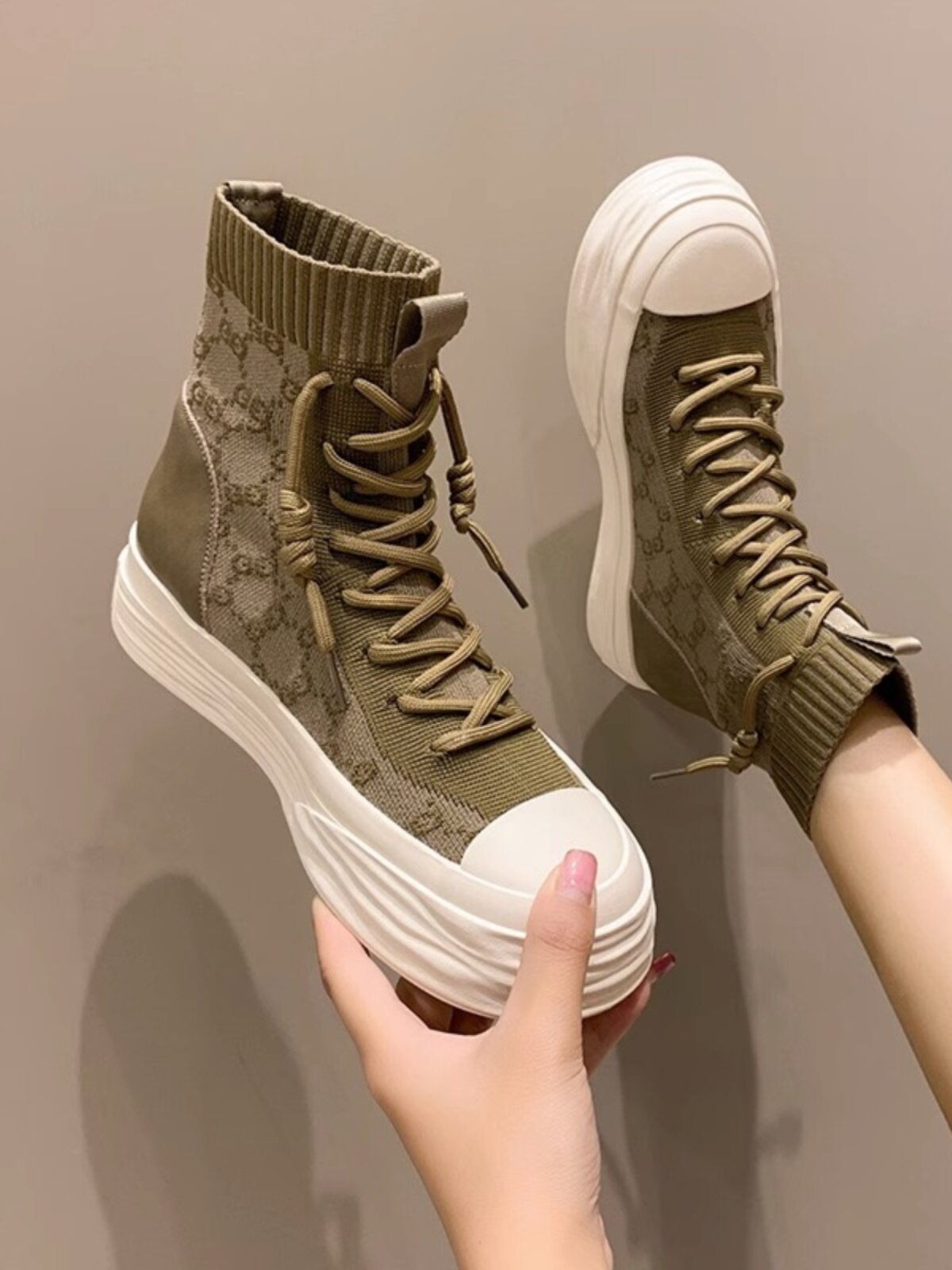 2023春秋新款韩版弹力针织袜子靴女橡胶软底中筒靴轻便休闲鞋