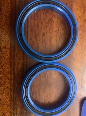 油缸油封CHK轴孔通用密封圈30X40x6 40x50x6 95x110x9U+S加强油封